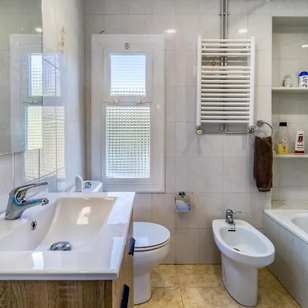 Apartament I By Hauzify