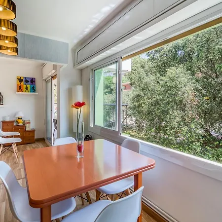 Apartament I By Hauzify Apartment Calella